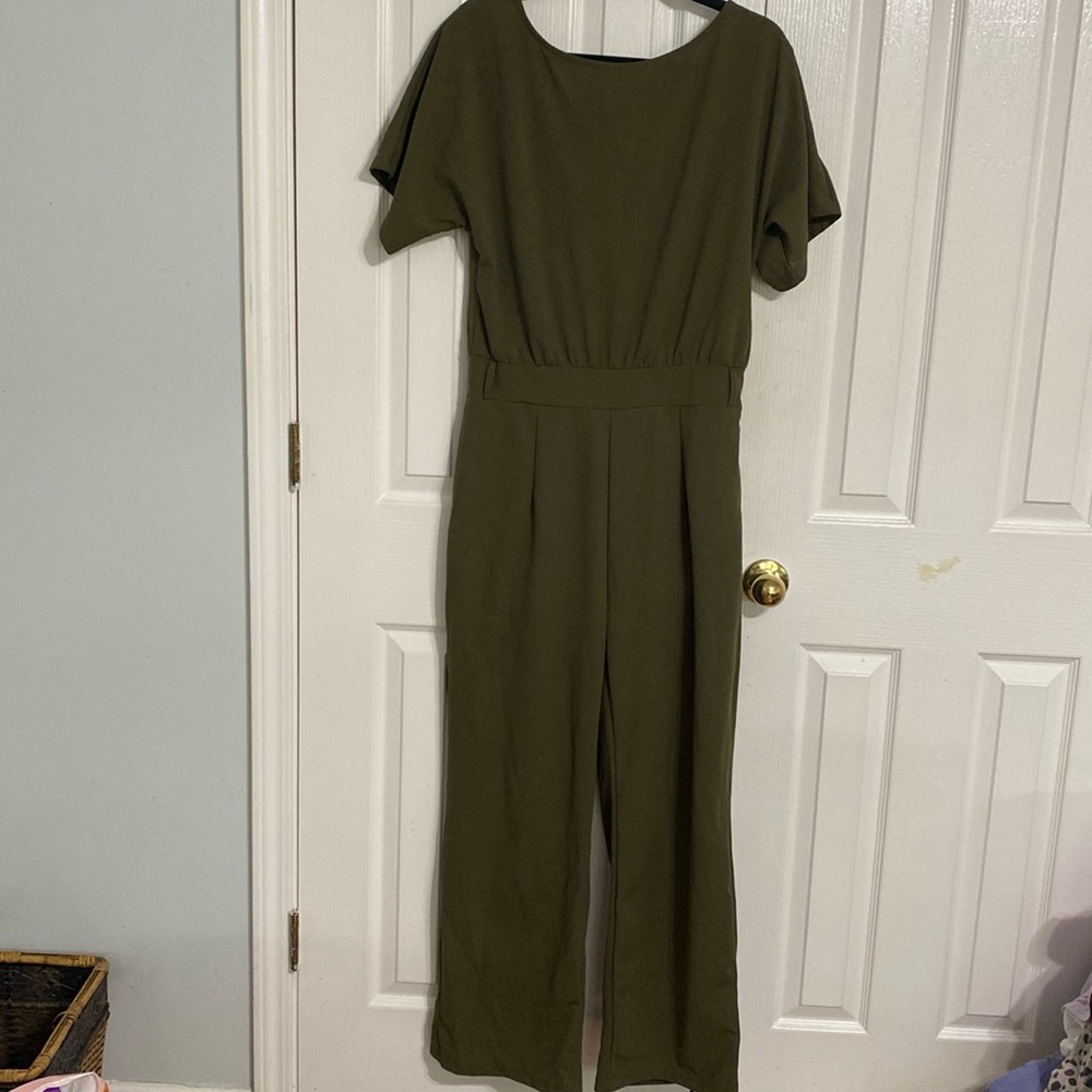 Loose short sleeve wide leg pant romper jumpsuit business casual outfit